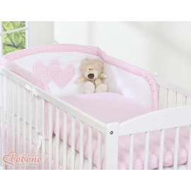 Babycot Universal bumper- Hanging Hearts pink checkered