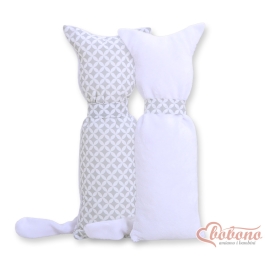 Cuddly cat double-sided- gray flowers