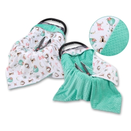 Double-sided car seat blanket - foxes beige/mint