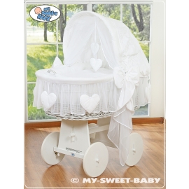 Moses Basket on Wheels - Wicker crib with hood- Amelie white