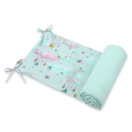 Universal bumper for cot - moons mint