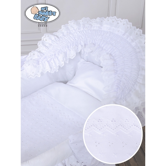 Baby bassinet with wheels Wicker hood crib Charlotte- White with lace