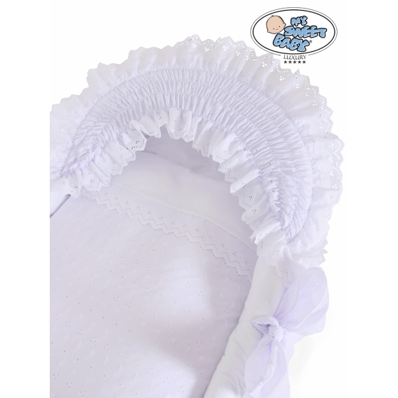 Baby bassinet with wheels Wicker hood crib Lily - White with lace