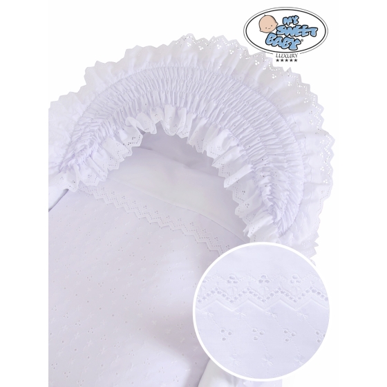 Baby bassinet with wheels Wicker hood crib Lily - White with lace