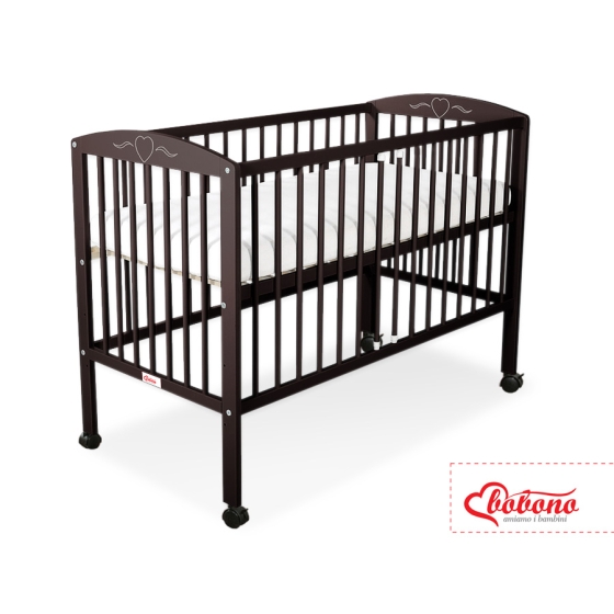Baby cot bed 120x60cm with hearts Brown