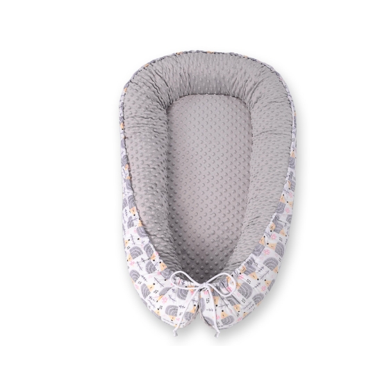 Baby nest minky - hedgehogs Gray