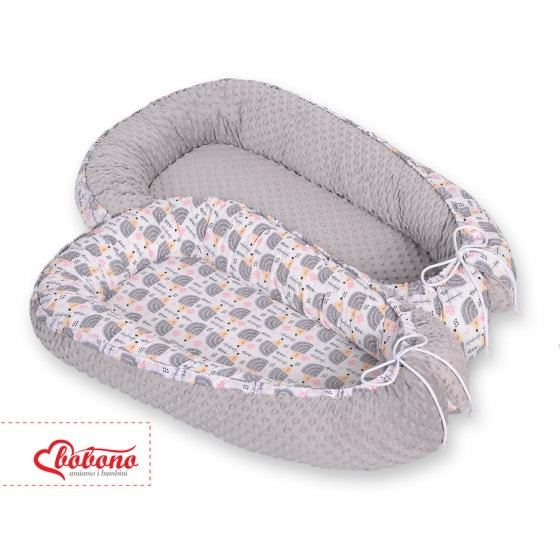Baby nest minky - hedgehogs Gray