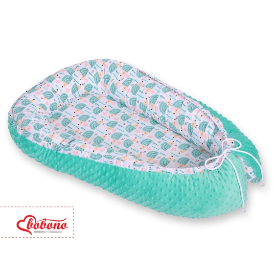Baby nest minky - hedgehogs mint