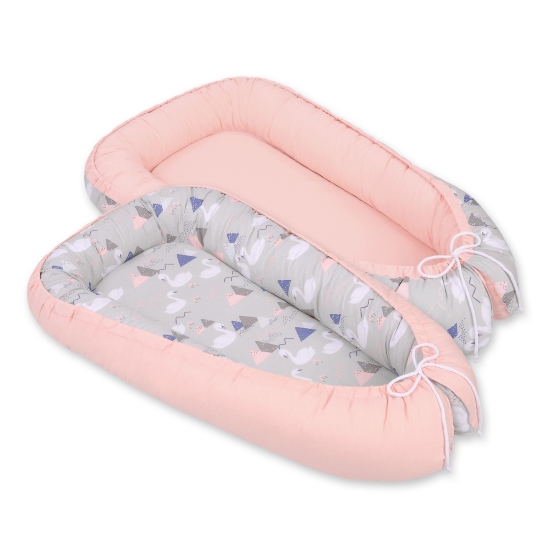 Babynest- Swans gray/powder pink