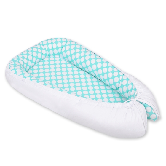 Babynest- turquoise with white dots/white