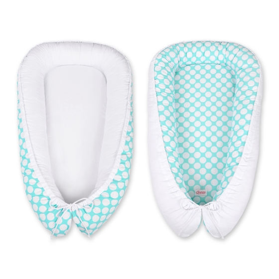 Babynest- turquoise with white dots/white