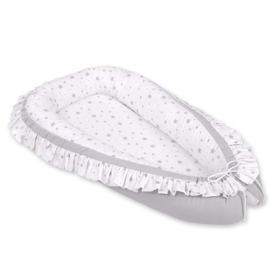 Doublesided Babynest with a ruffle - mini gray stars/gray