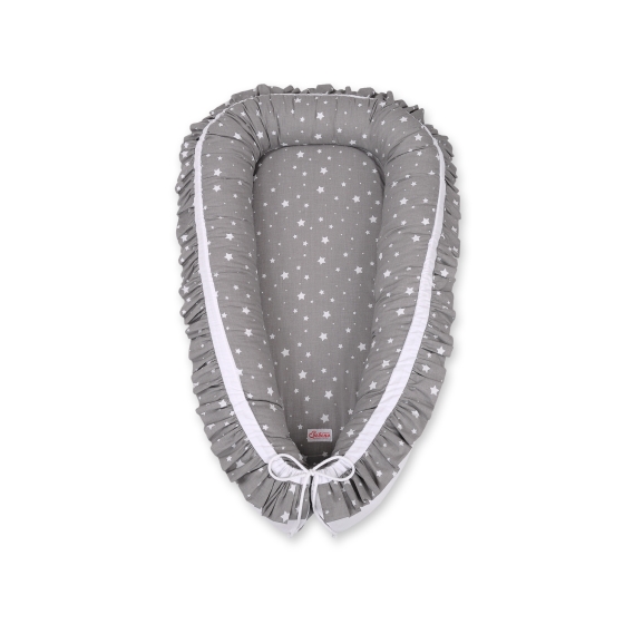 Doublesided Babynest with a ruffle - mini stars white/white