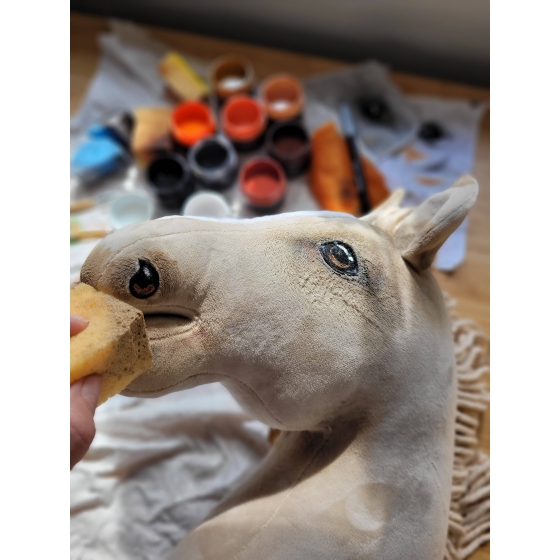 Hobby Horse - cremello horse A4