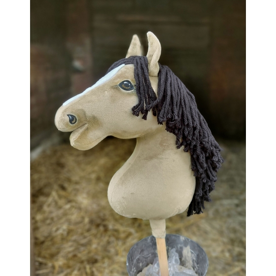 Hobby Horse - dun horse A3
