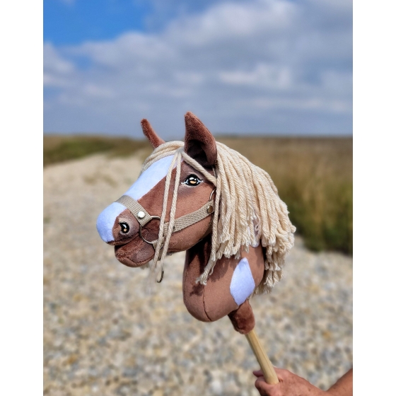Hobby Horse - western III bay horse A4