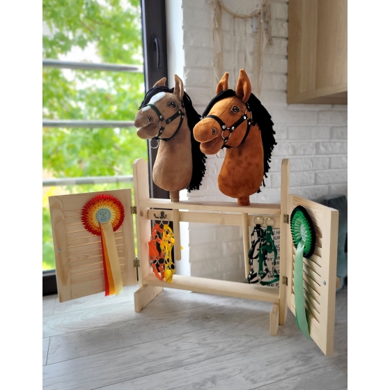 Large double Hobby Horse stable with doors