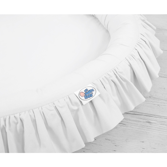 Nest with flounce - white