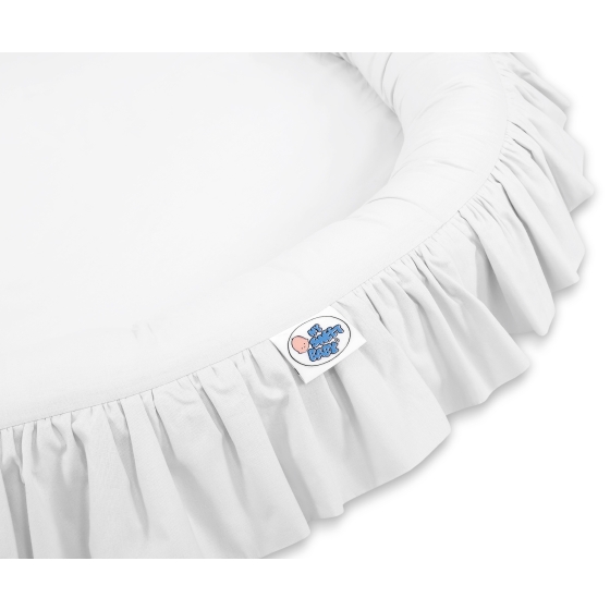 Nest with flounce - white