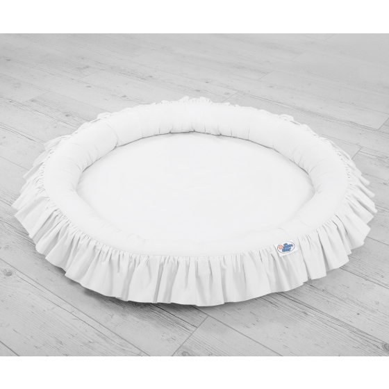 Nest with flounce - white