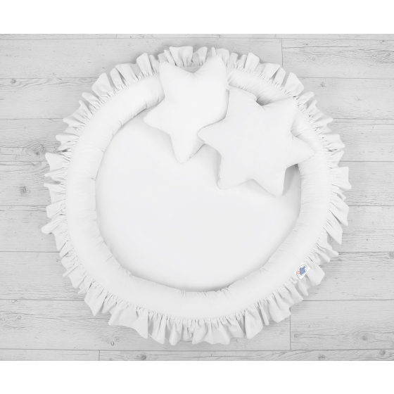 Nest with flounce - white