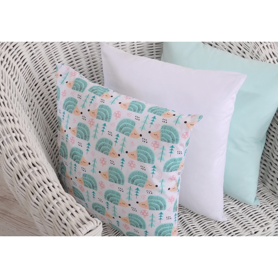 Pillow case - hedgehogs mint