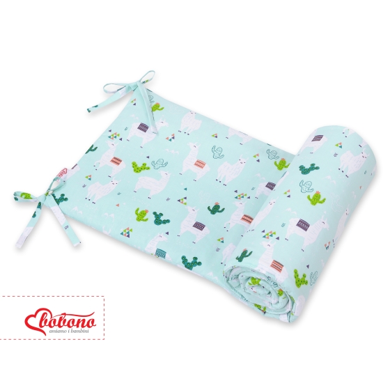 Universal bumper for cot - lama mint